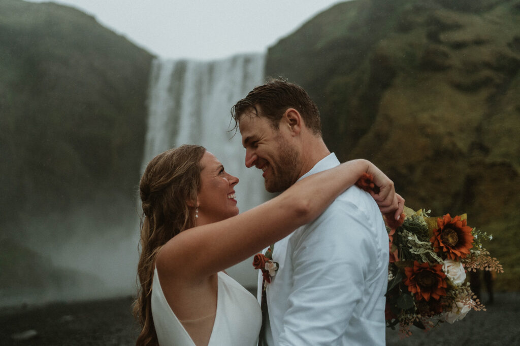Midnight Sun wedding in Iceland in Skogafoss